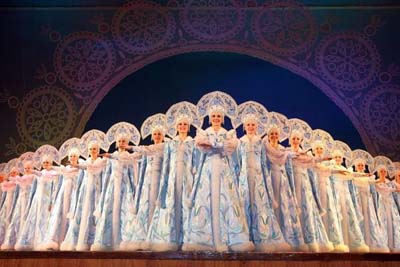 В Абакане состоится концерт легендарного ансамбля танца им. Годенко